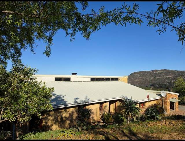 FARM FOR SALE IN PIKETBERG RURAL